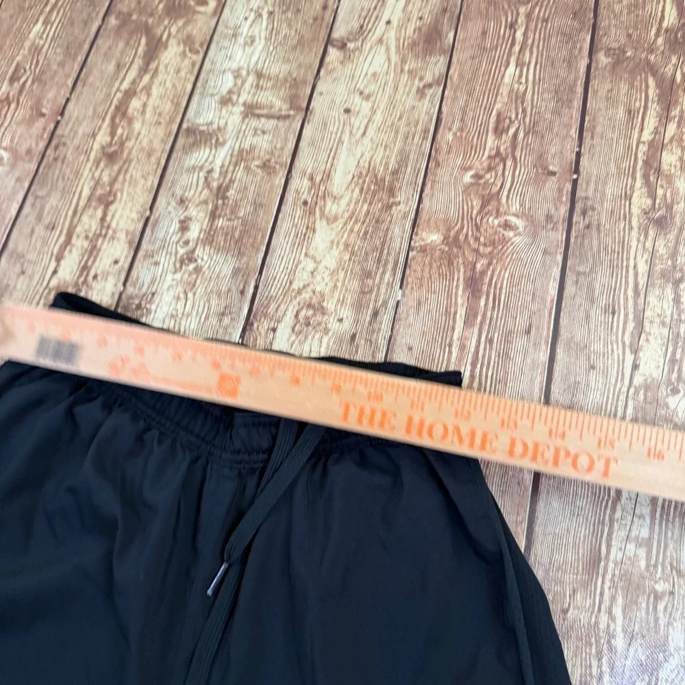 Reebok Speedwick Athletic Shorts Mens Extra Small Black Mesh Breathable