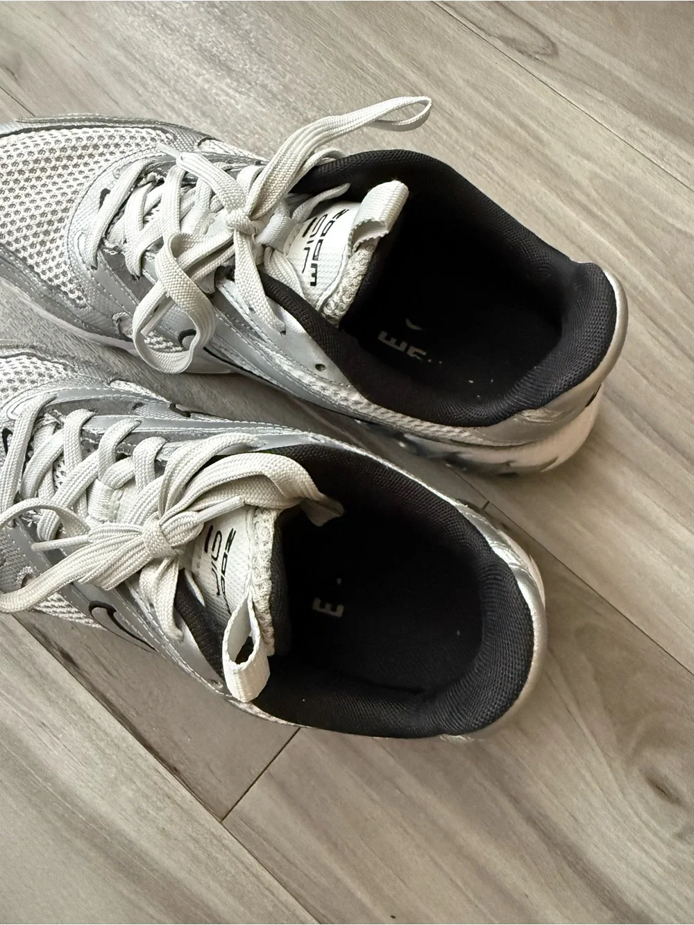 Nike excellent wore