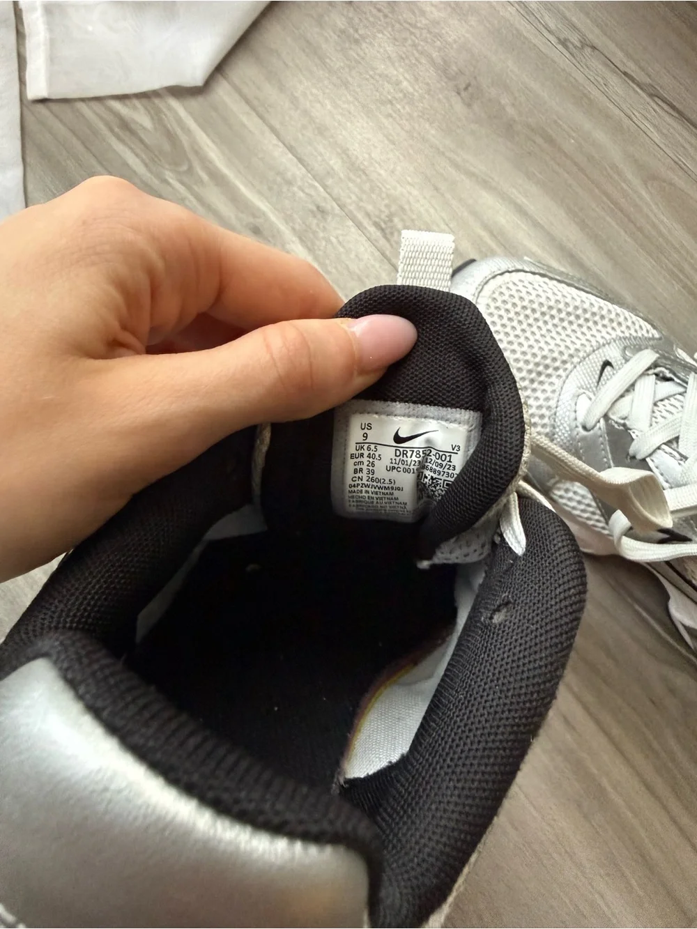 Nike excellent wore