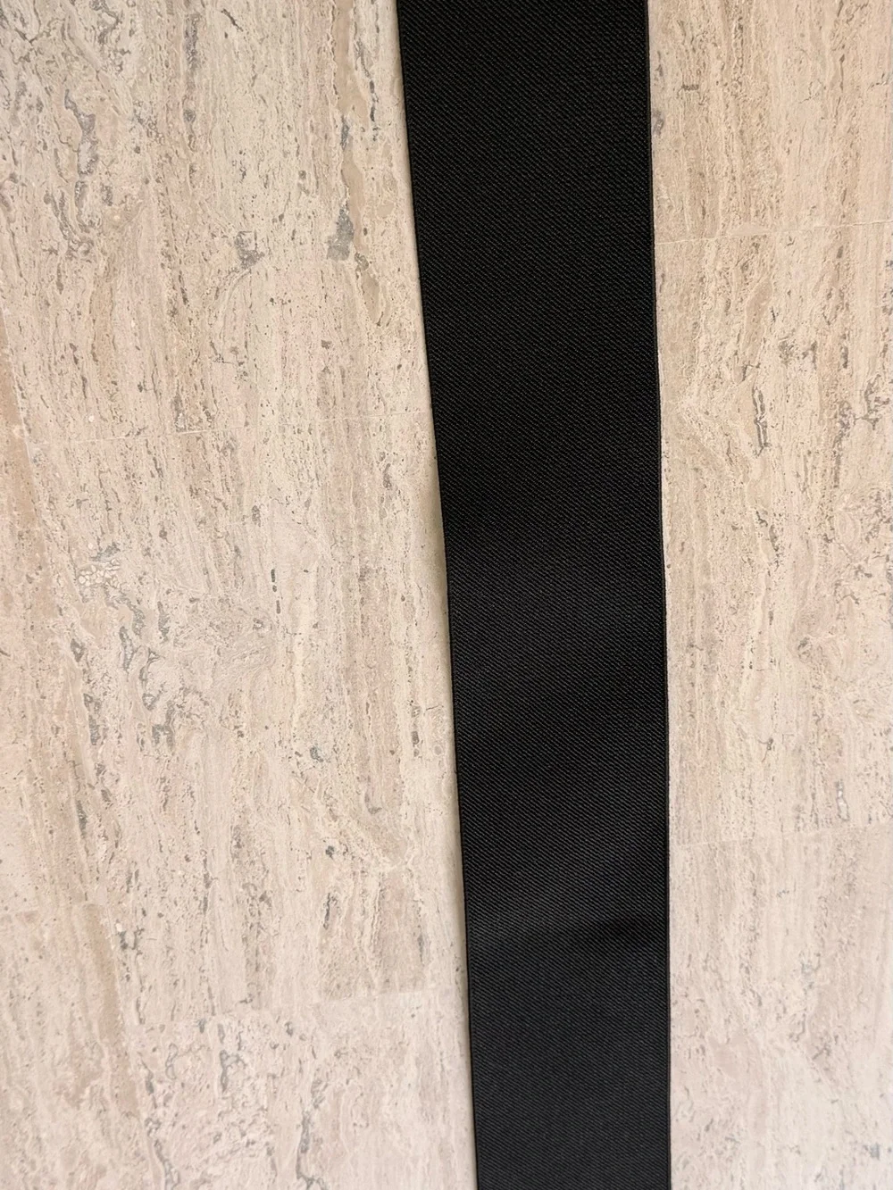 Vince Camuto wide black
