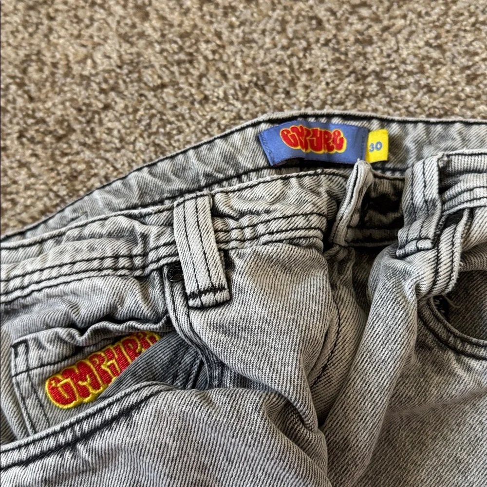 Empyre size 30