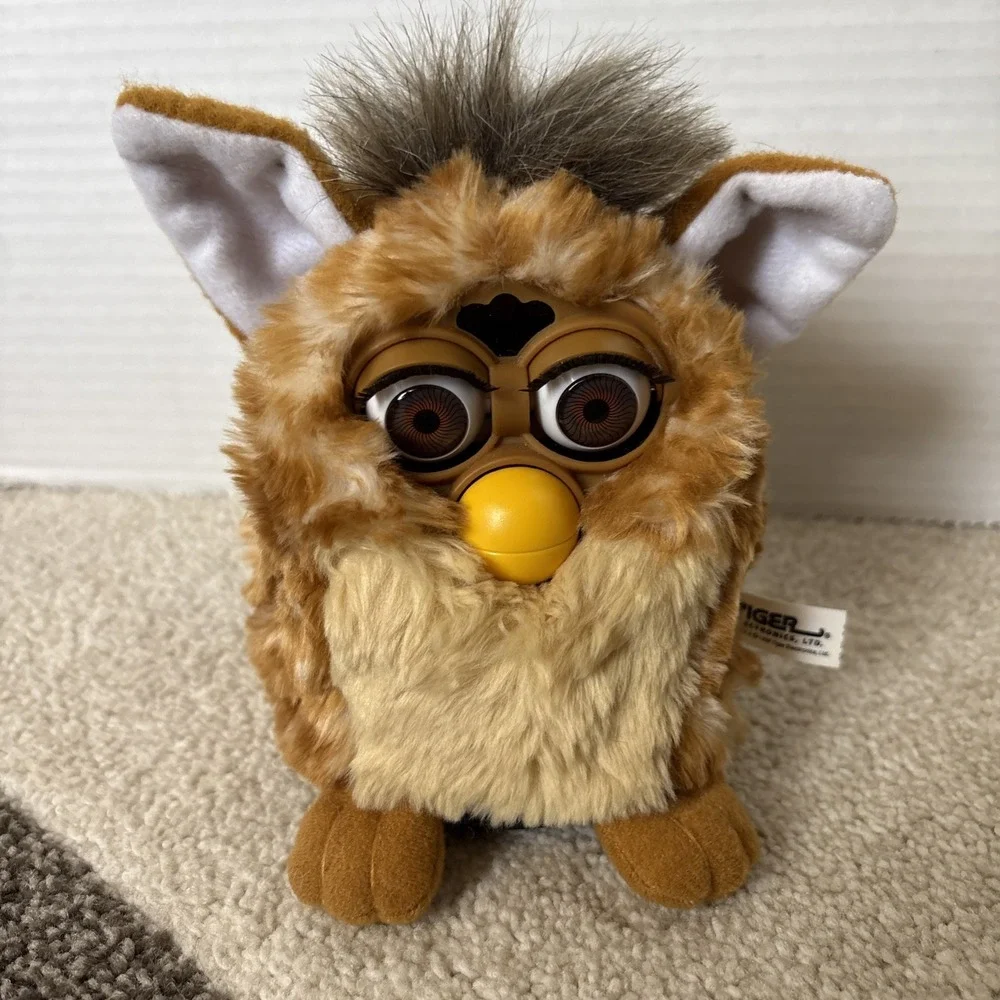 Vintage 1998/1999 Furby Gold Stripes Brown Eyes  **Not Working