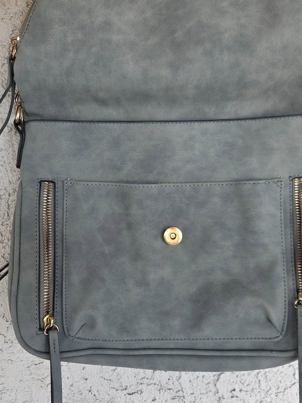 The Pink Closet stylish grayish