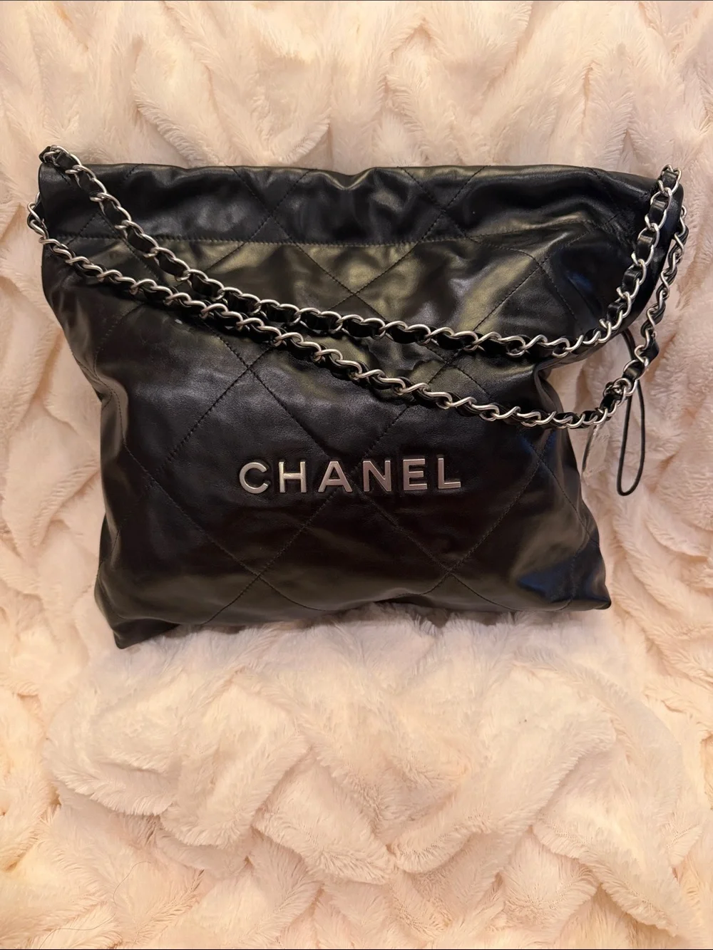 CHANEL Black Quilted Lambskin Shoulder Bag with Silver Chain