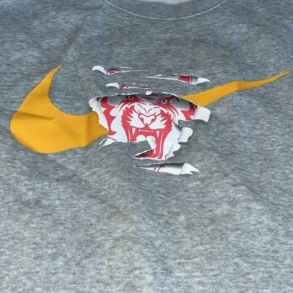 Nike classic ferocious