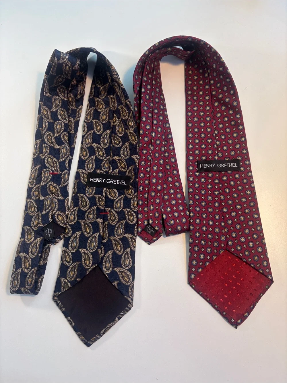 Classic Men's Paisley and Medallion Silk Tie Set - Navy and Burgundy -594sku
