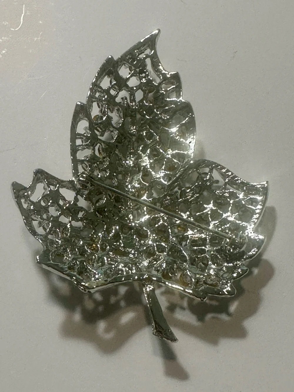 N/A sparkling leaf