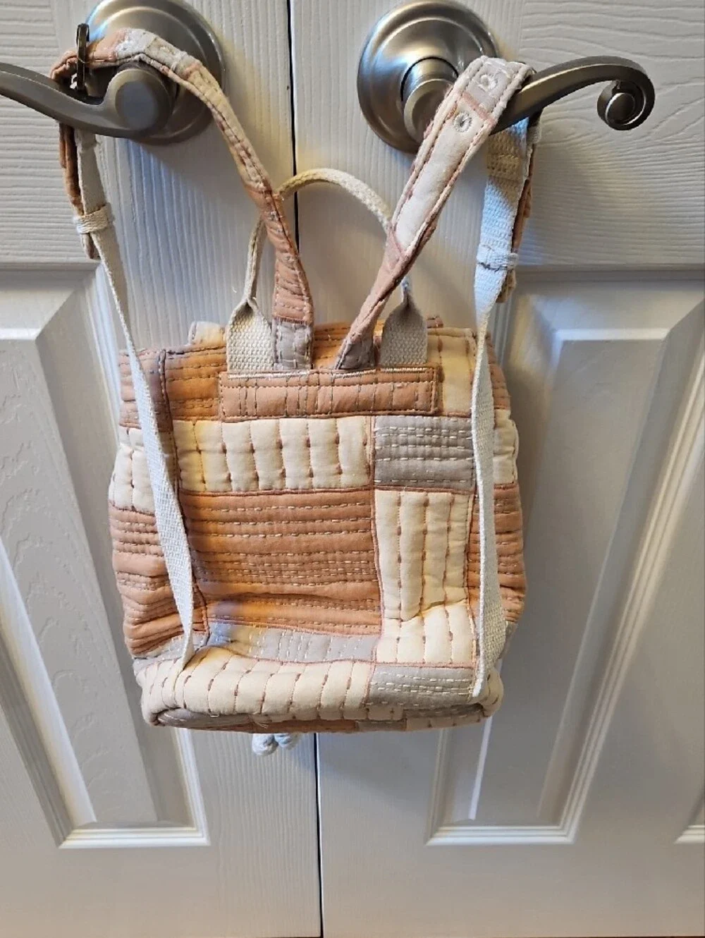 Universal Thread stylish quilted