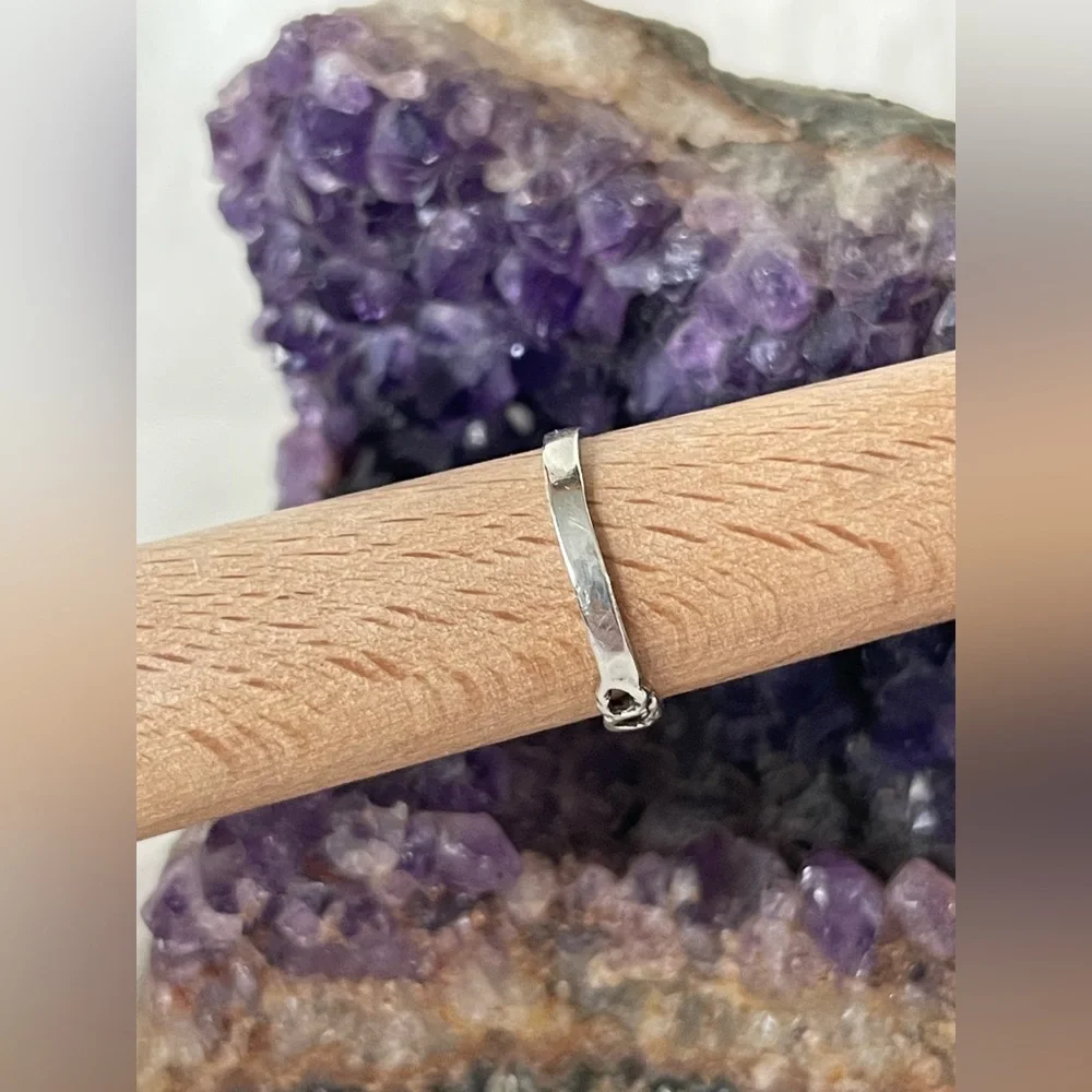 Vintage Open heart ring