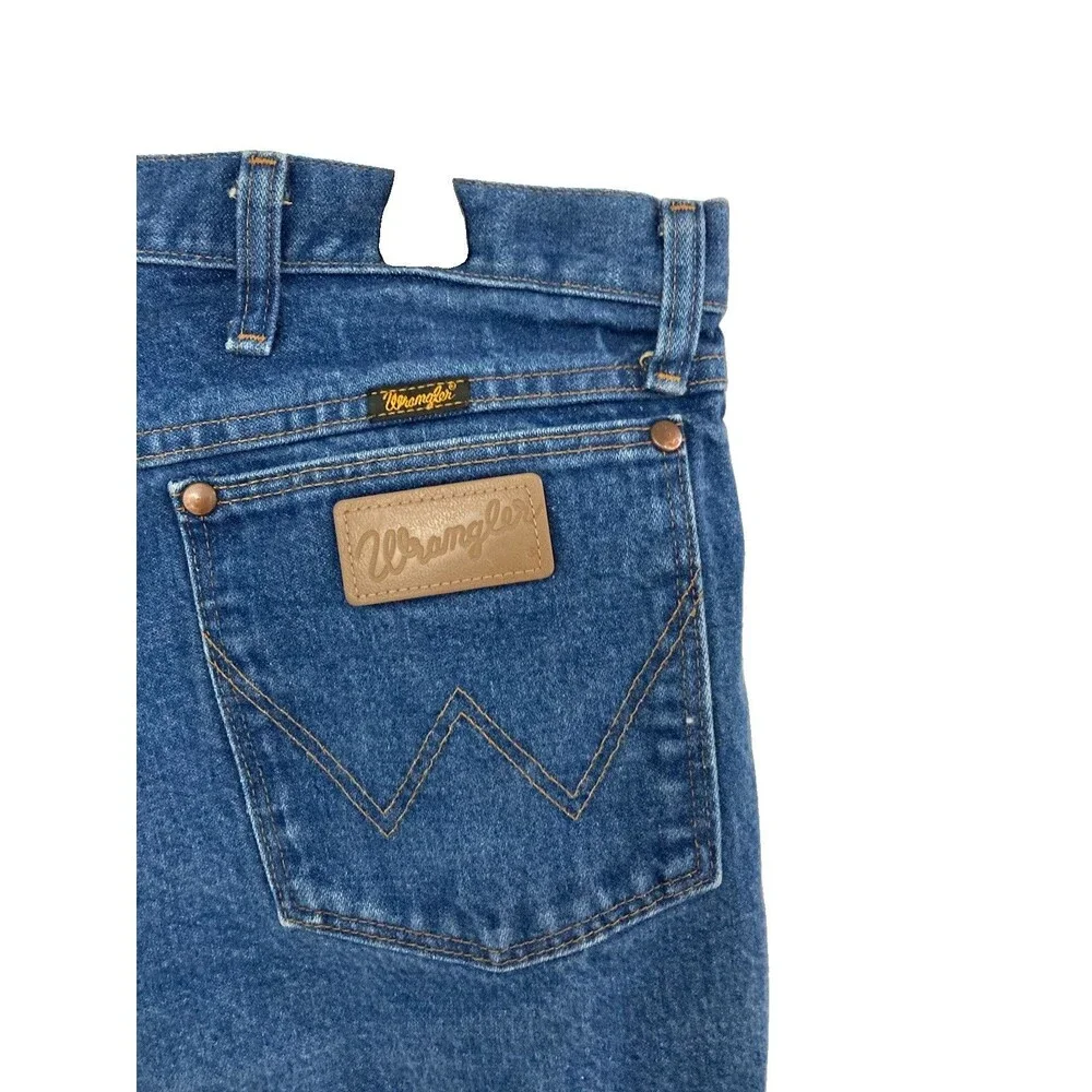 Men's Wrangler Cowboy Cut Jeans 13MWZ Medium Wash Blue Size 40x30