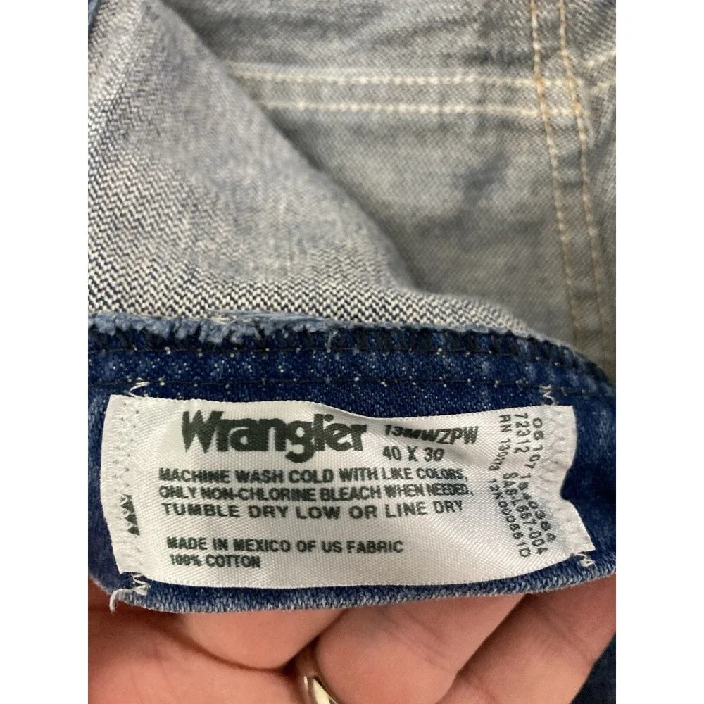 Men's Wrangler Cowboy Cut Jeans 13MWZ Medium Wash Blue Size 40x30