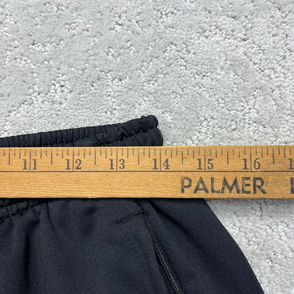 Brooks slight stretch