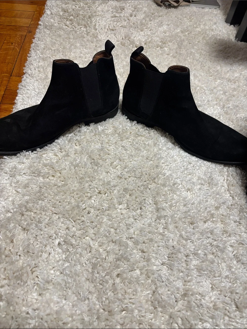Aldo sleek black