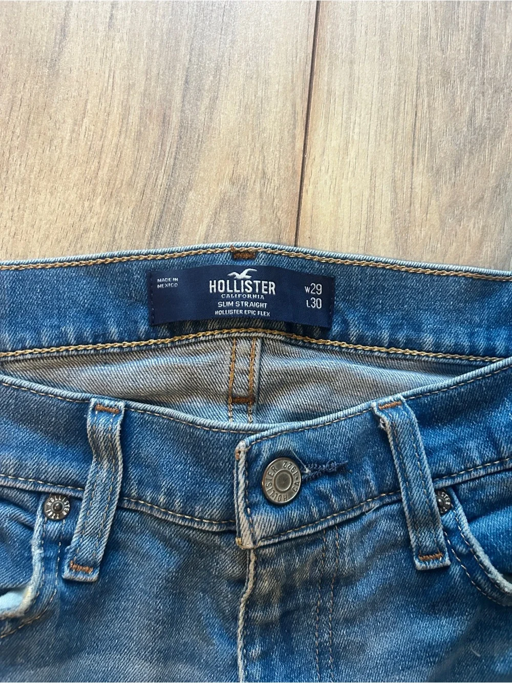 Hollister Men's Blue Straight-Leg Jeans