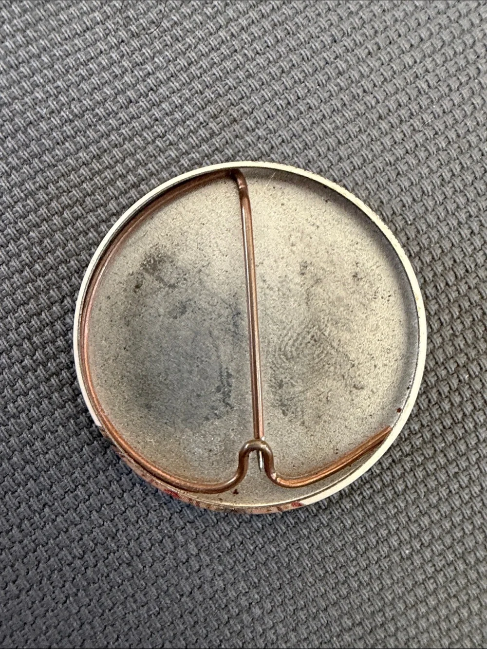 N/A vintage pin