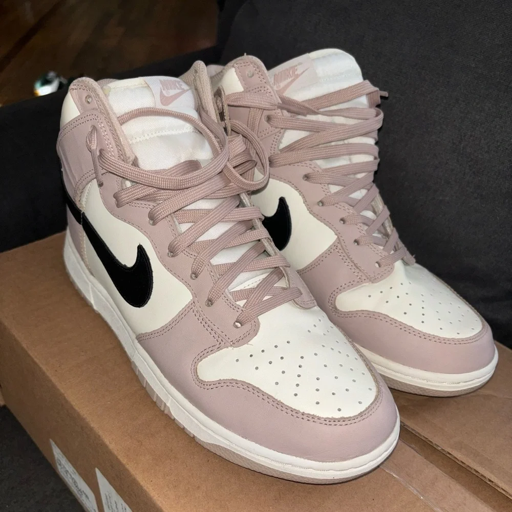 Nike stylish sneakers