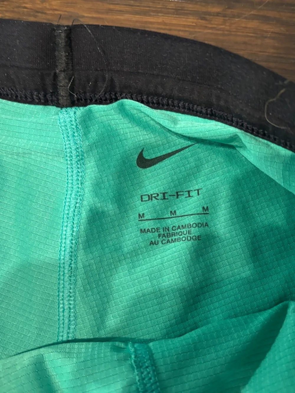 Nike Dri Fit 2in1 shorts green size M