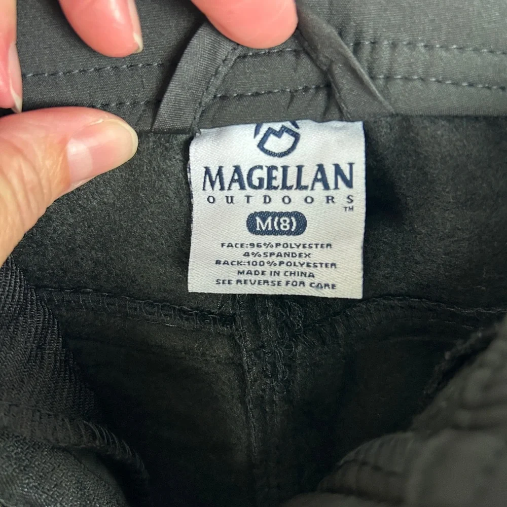 Magellan Outdoors Youth Snow Pants Ski Pants– Size M (8) – Black – Like New