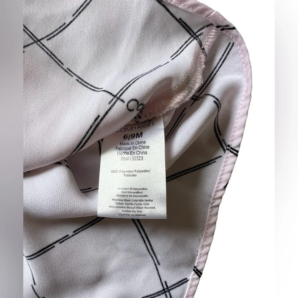Calvin Klein 100% polyester