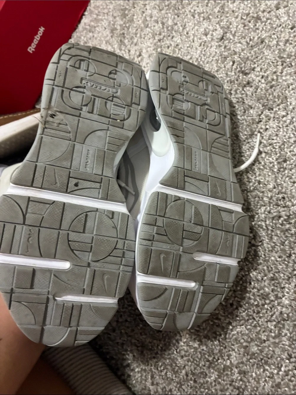 Nike women’s lace