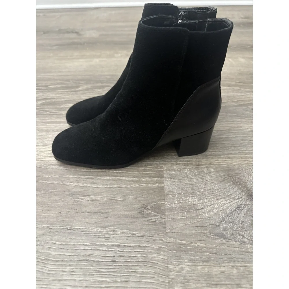 Donald J. Pliner size women