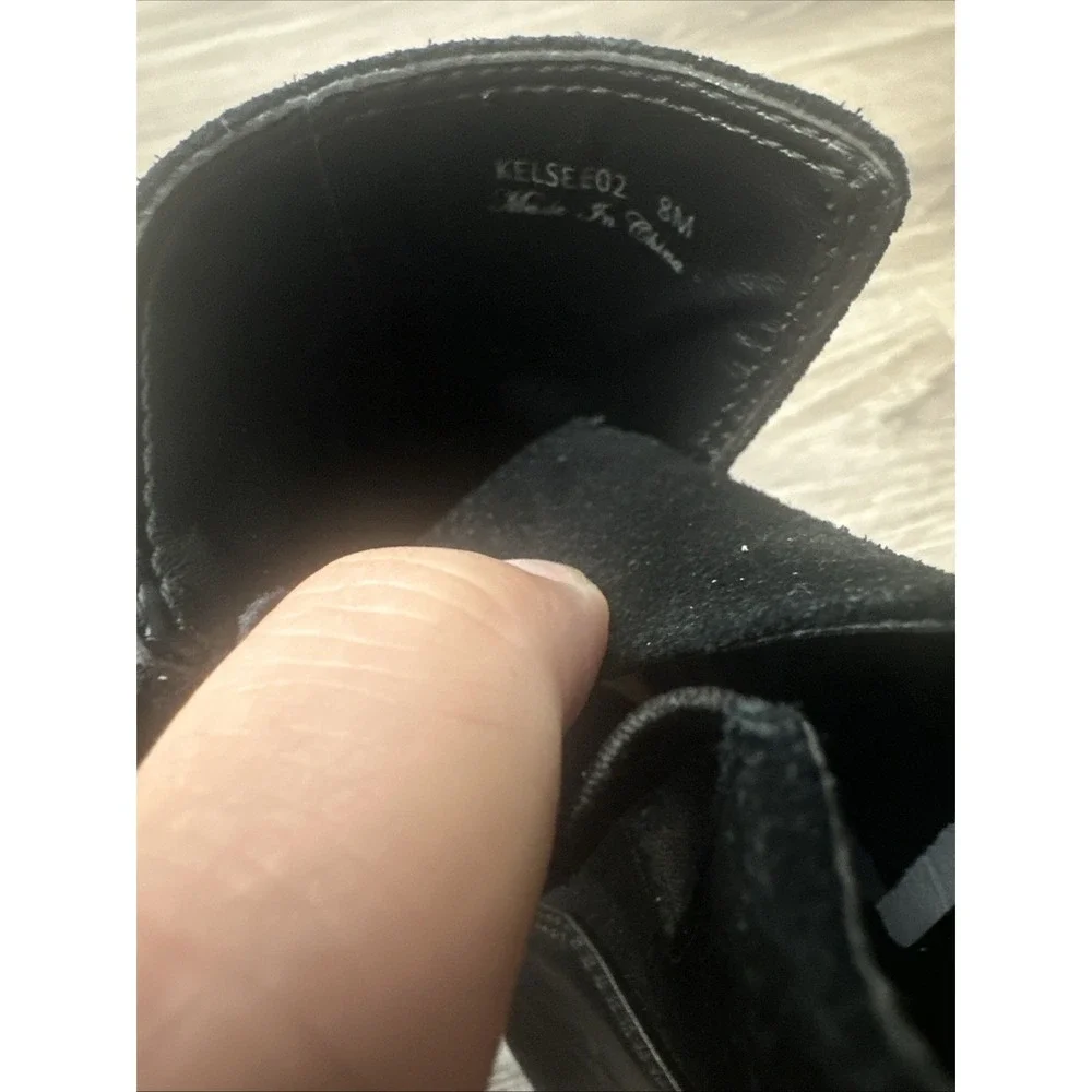 Donald J. Pliner size women