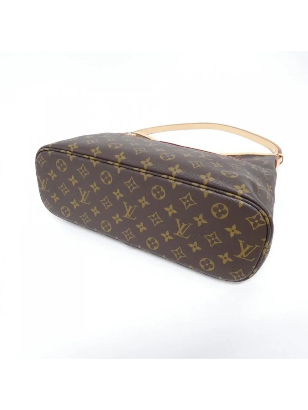 Louis Vuitton model 230 10