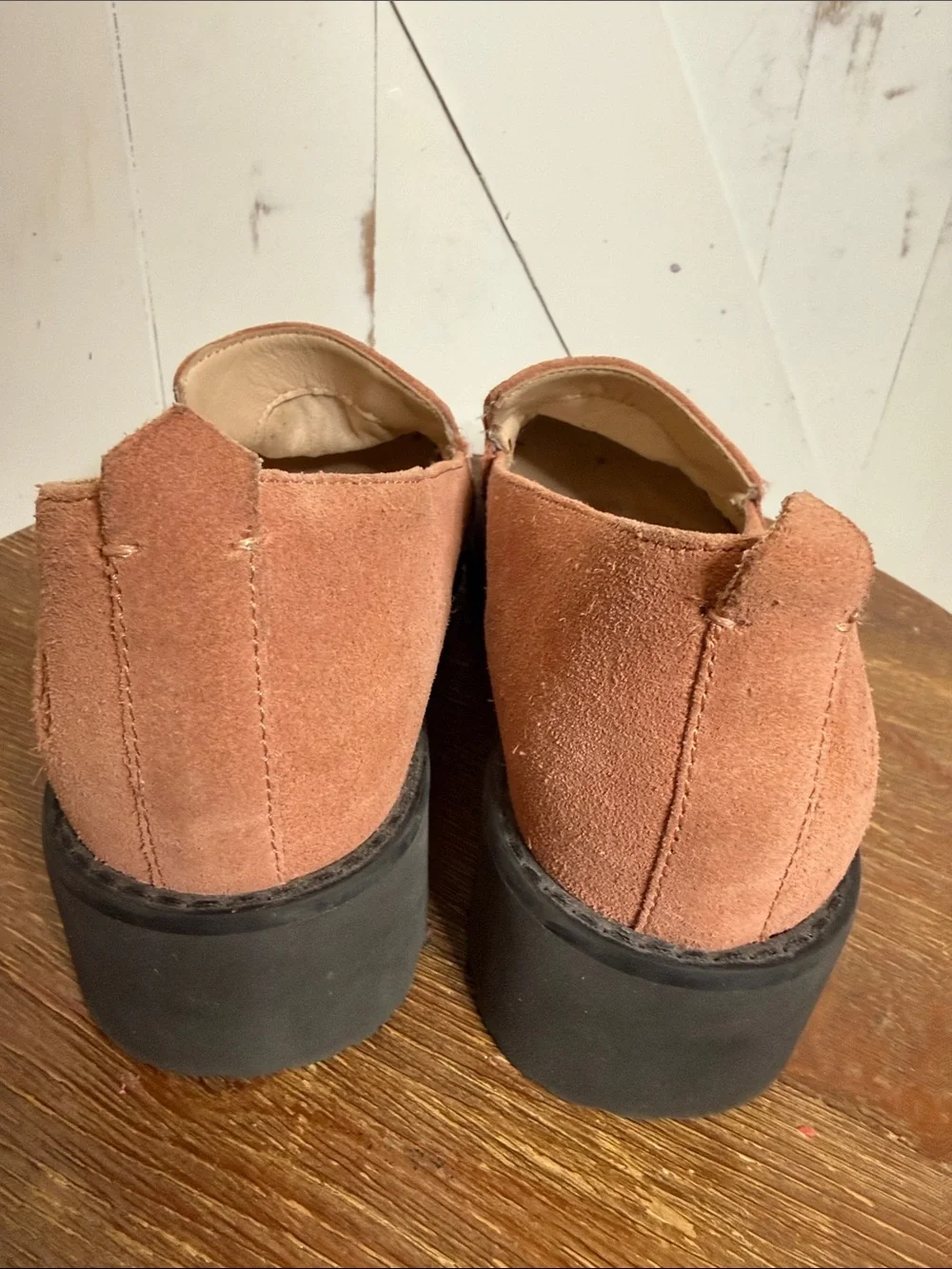 Hush Puppies suede loafer