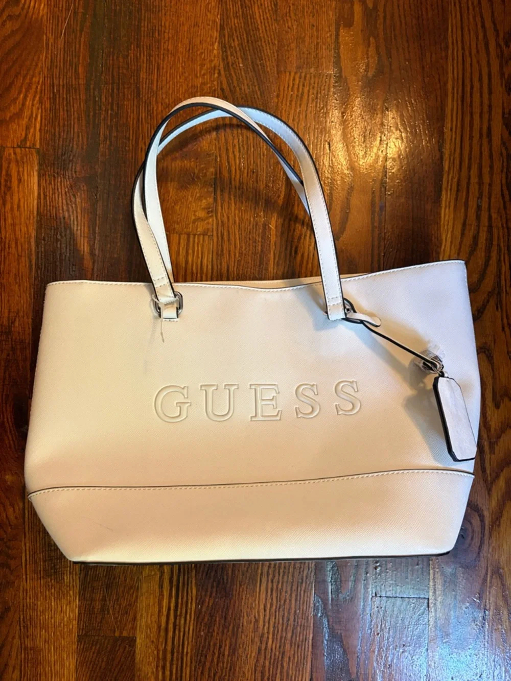 🎉NWOT GUESS Cream/White Embossed Logo Shoulder Bag!