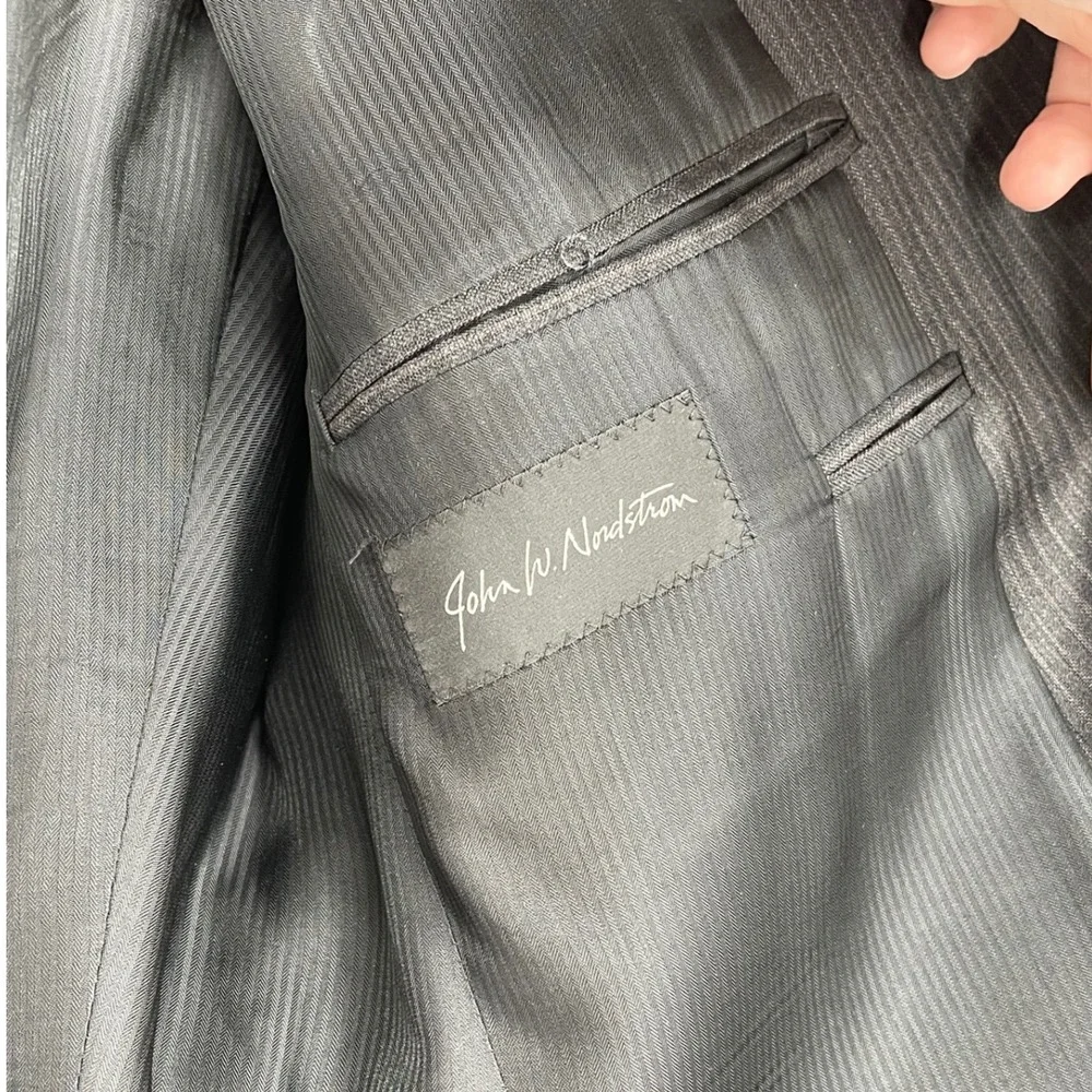 John W. Nordstrom Blazer 42R Gray Pinstripe 2-Button‎ Wool Jacket Loro Piana