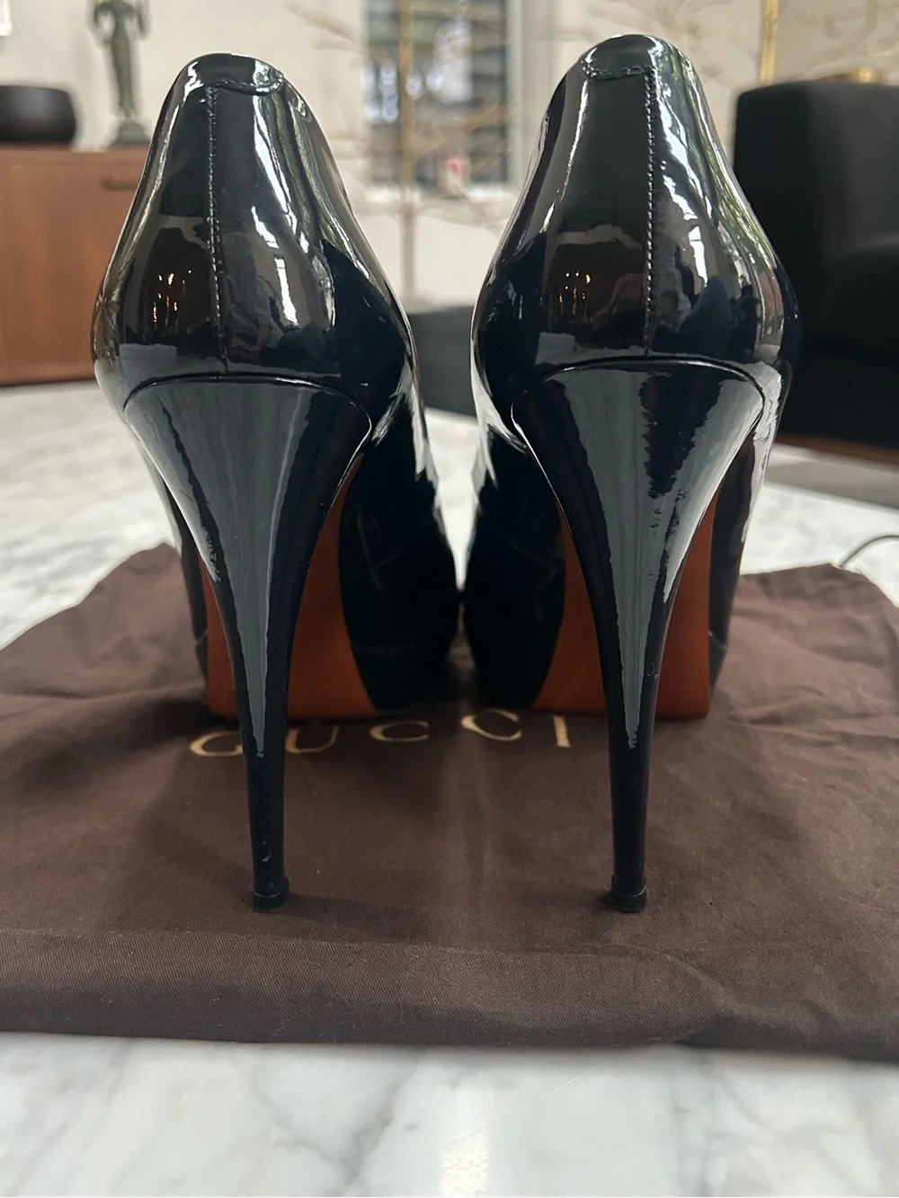 Gucci elegant women