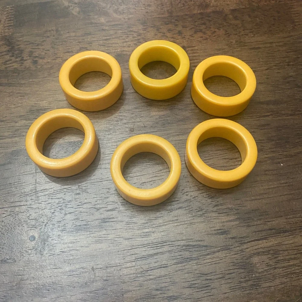 Vintage Butterscotch Bakelite Napkin Rings Set of 6 Chunky Yellow Retro MCM