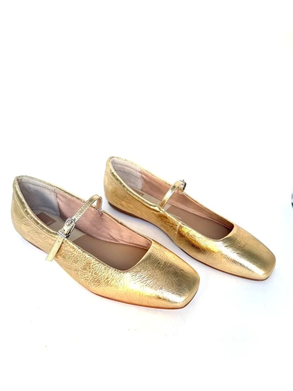 Dolce Vita contemporary mary