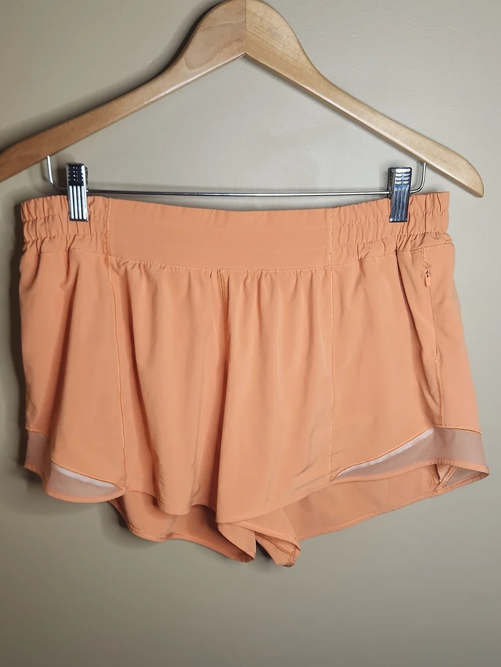 Lululemon Hotty Hot Low Rise Short 4