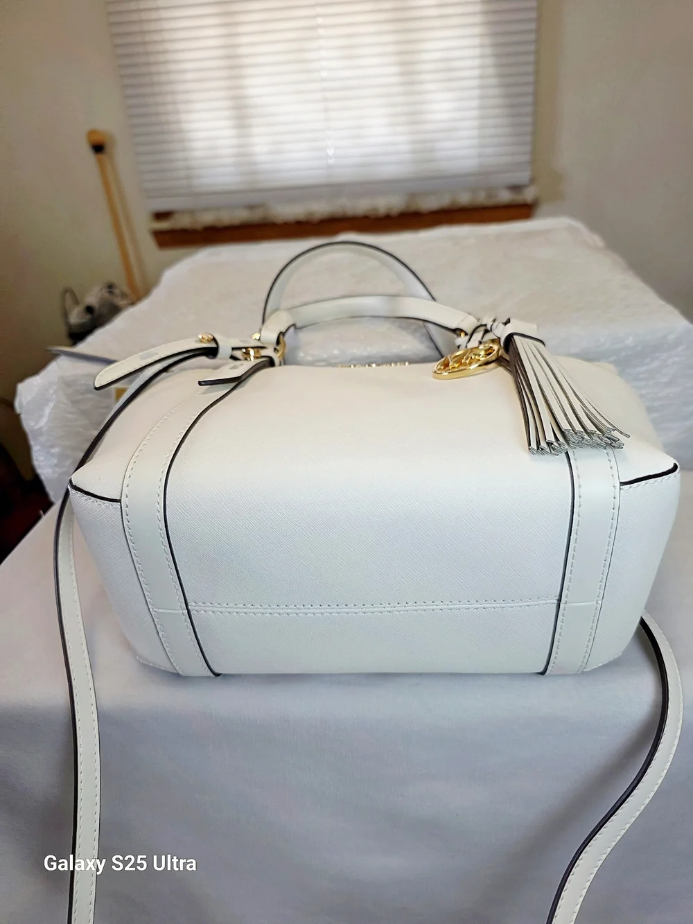 Michael Kors top zip
