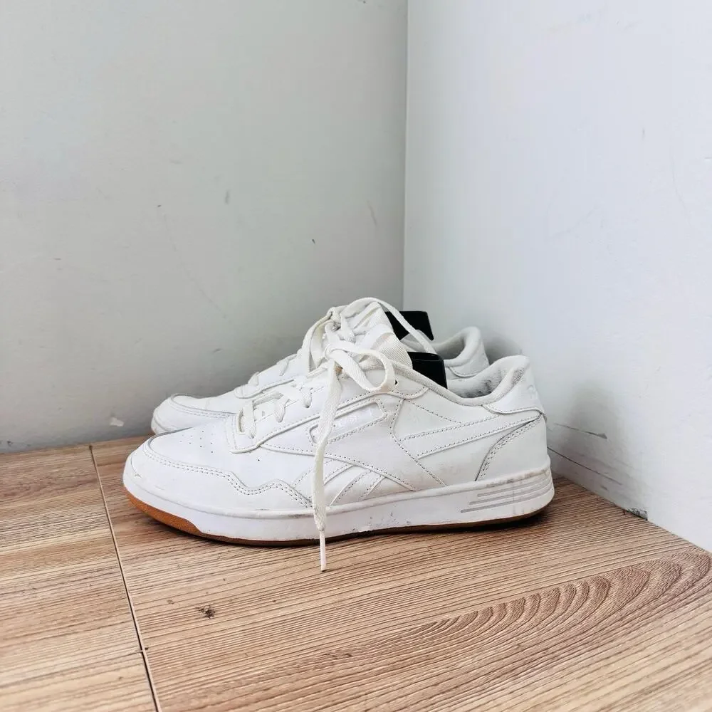 Reebok item good