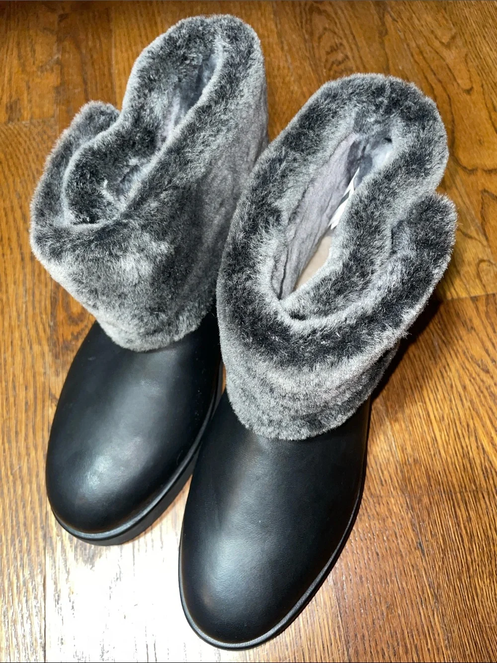 UGG there are