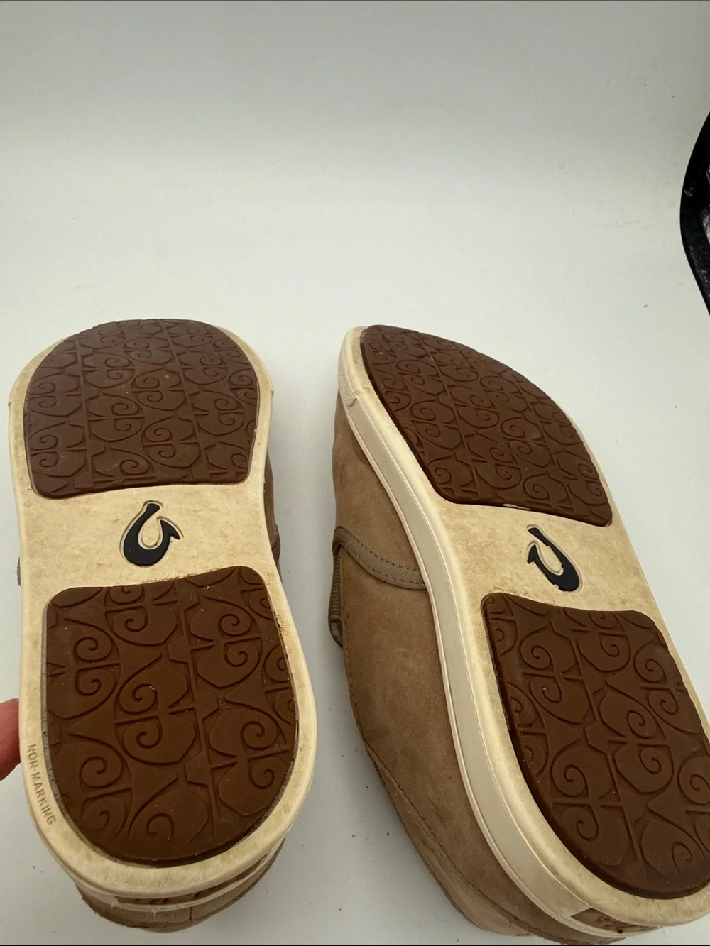 OluKai classic slip
