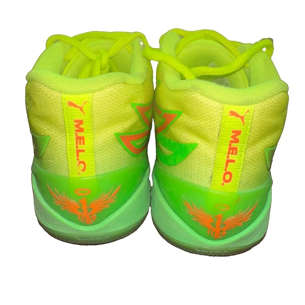 Puma branding standout squeeze