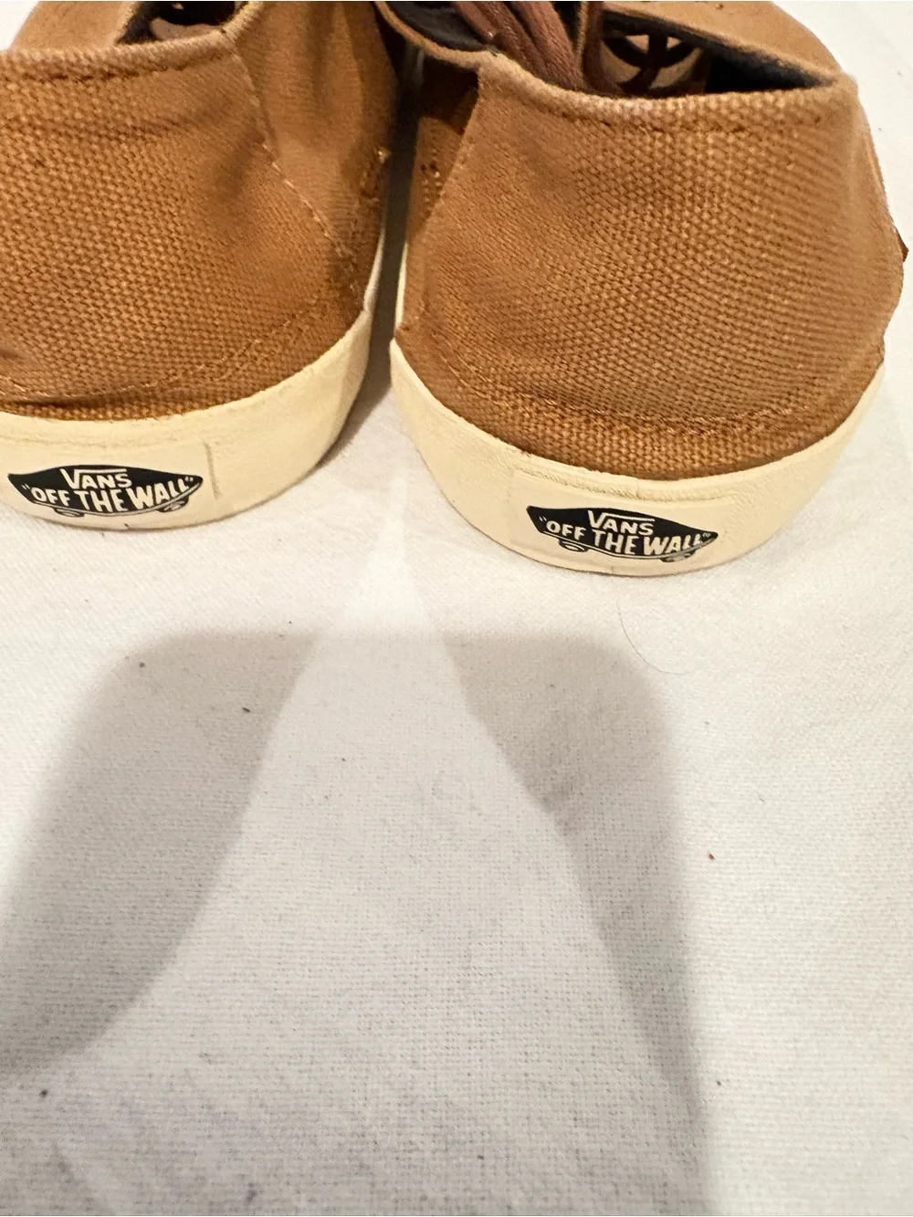 Vans low top