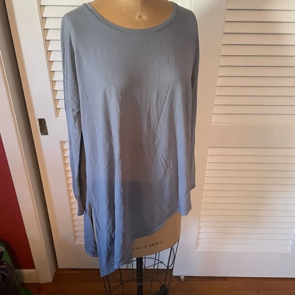 lululemon athletica excellent preowned