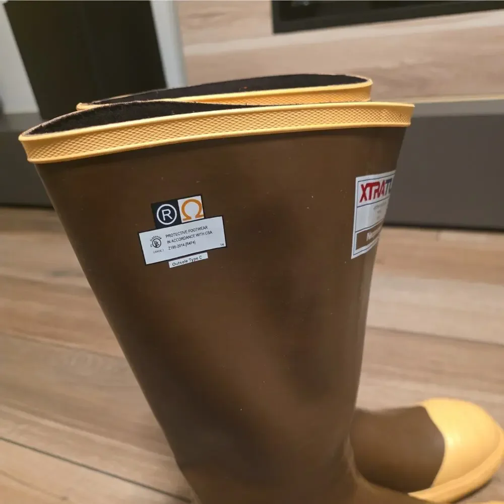 Xtratuf brown tan