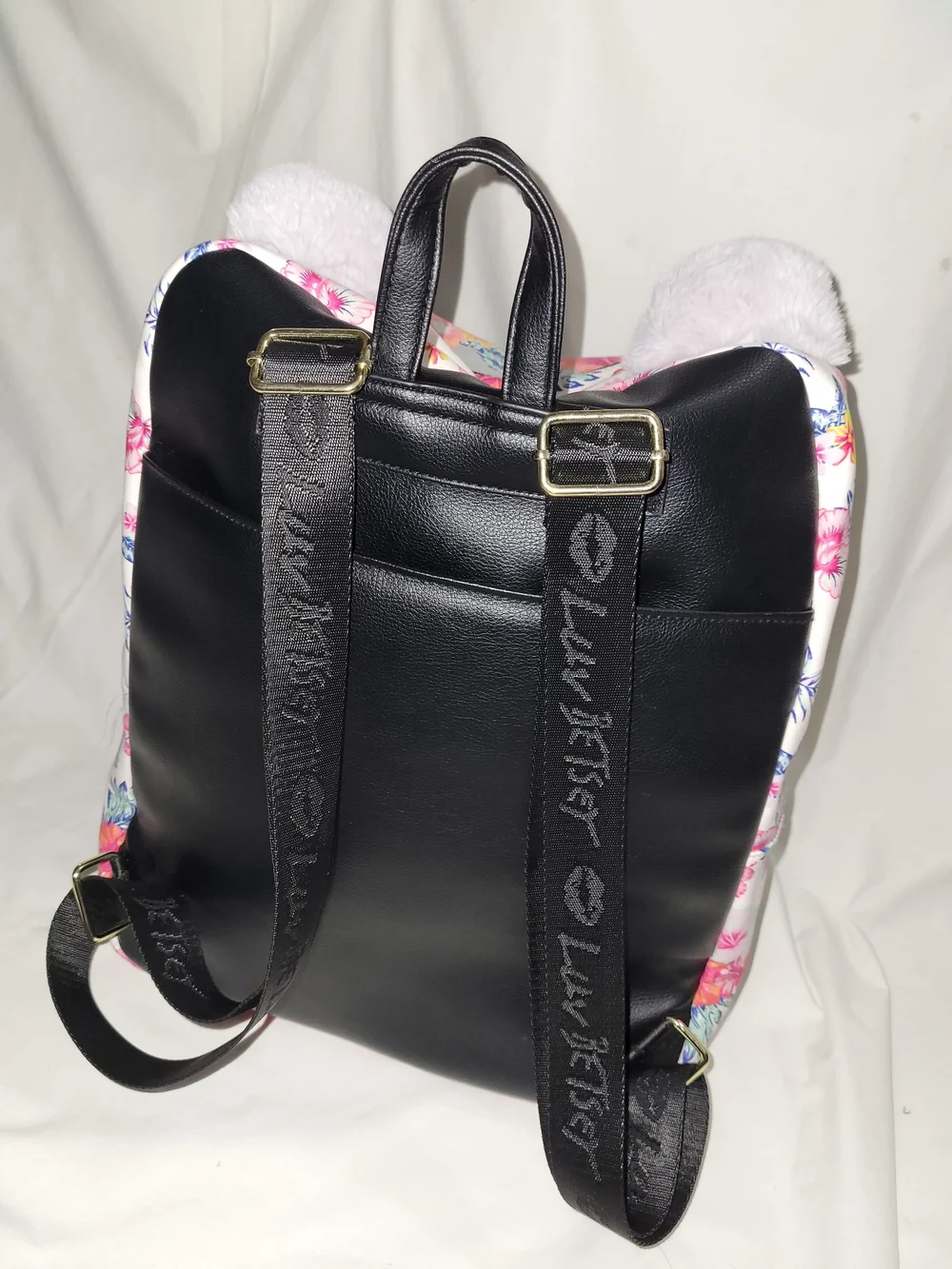 Betsey Johnson add lightweight