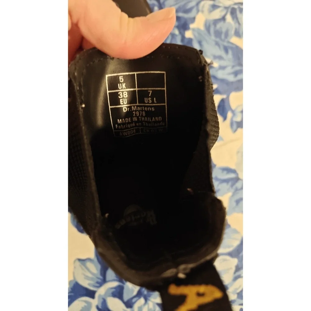 Dr Martens Chelsea Boots 2976 Slip Resistant Leather Black Pre Owned Us7