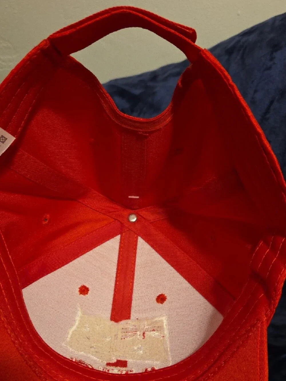 N/A bright red
