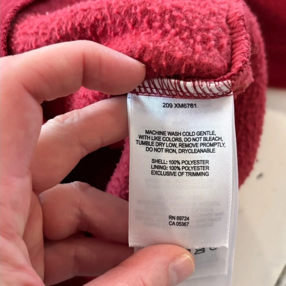 Columbia by features side