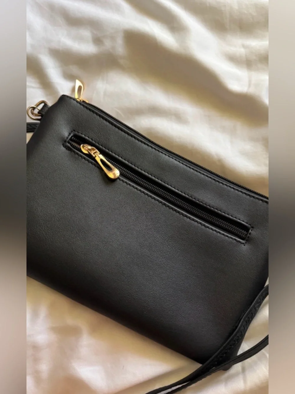 N/A sleek black