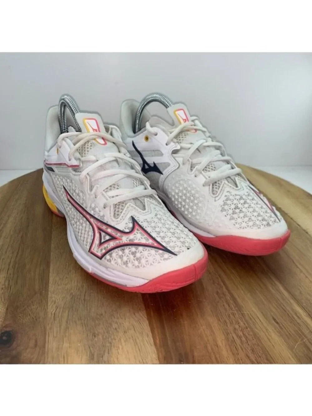Mizuno pickleball pink