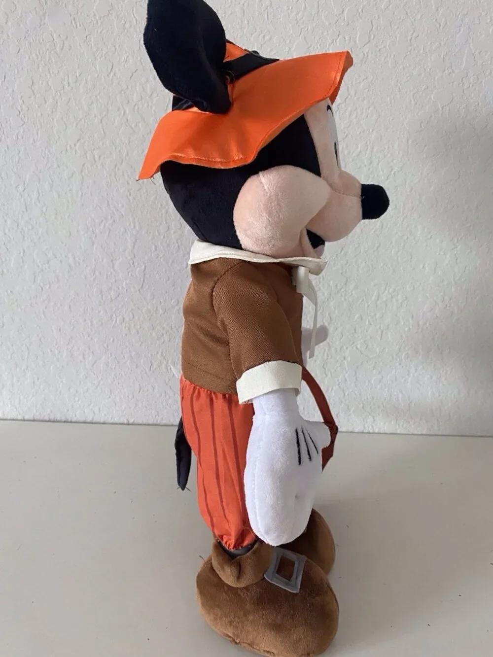Gemmy disney mickey