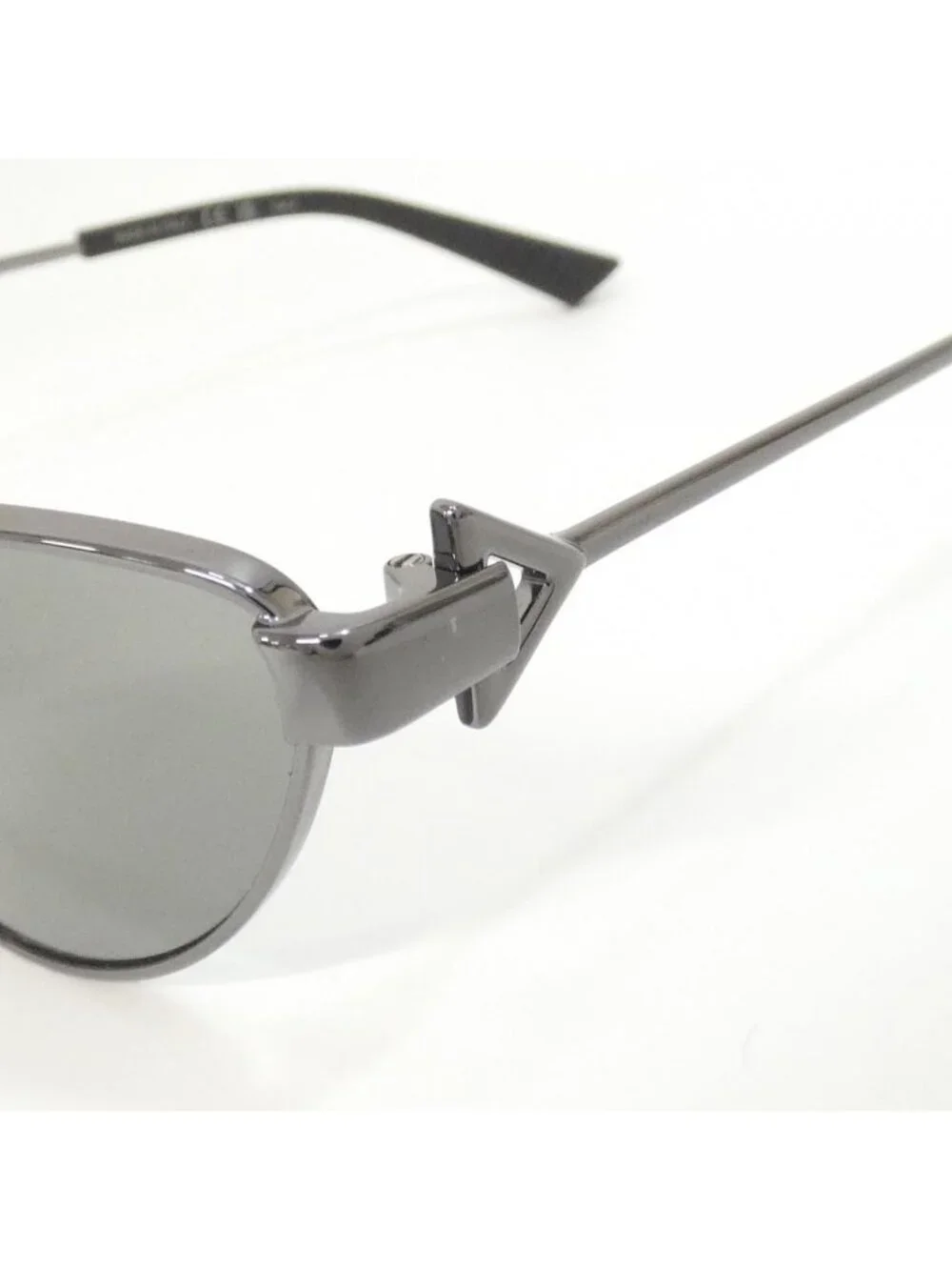 Bottega Veneta smoke smell some